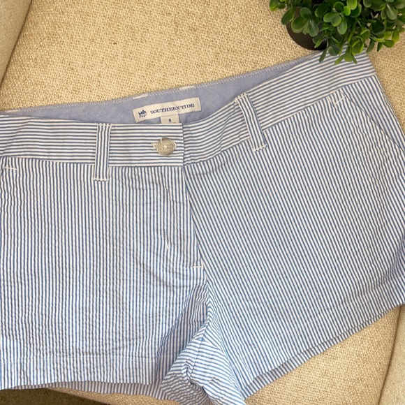 Southern Tide Pants - Southern Tide women’s size 8 seersucker shorts